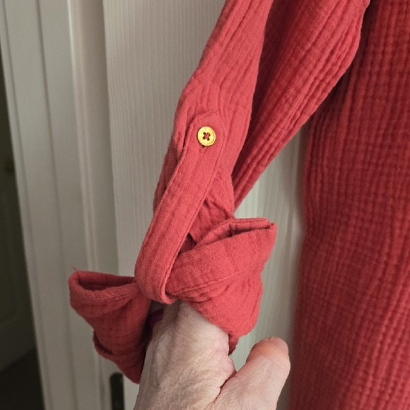 Anne Klein Coral Top - Picture 3 of 6